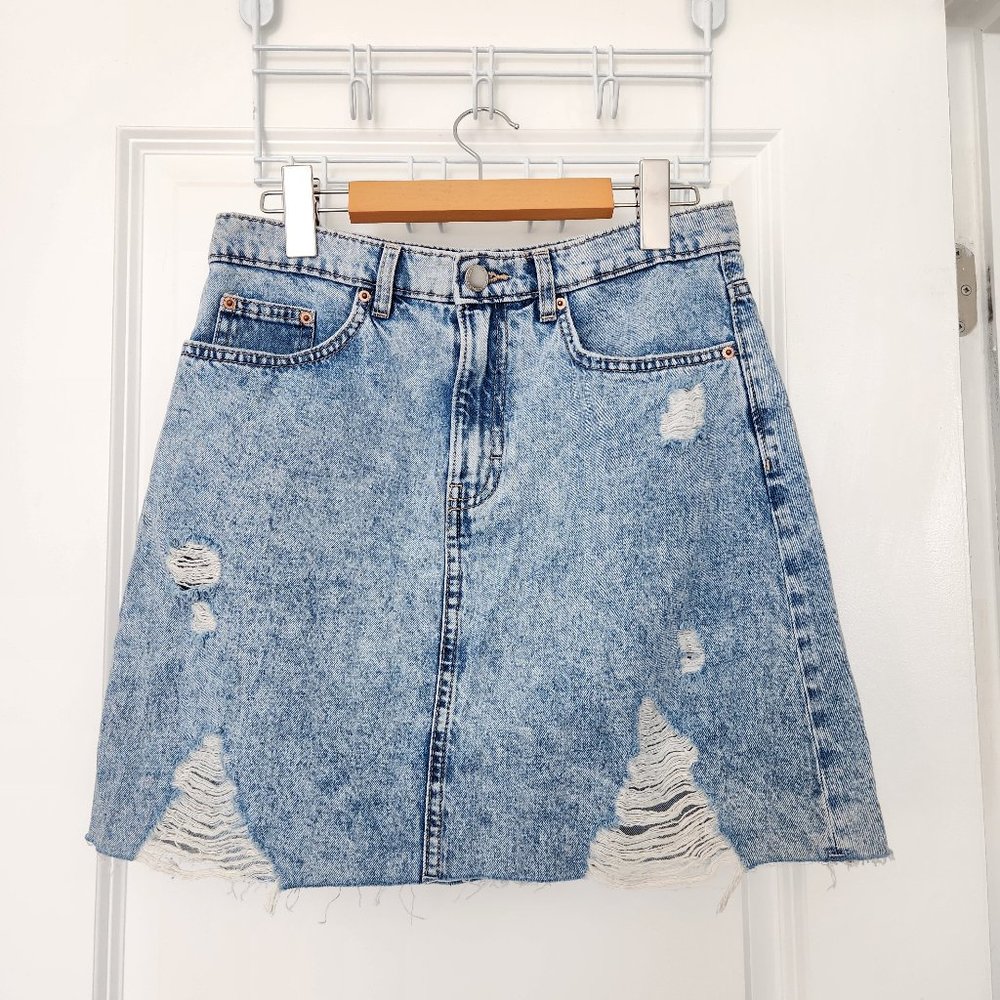 Distressed Mini Skirt H&M